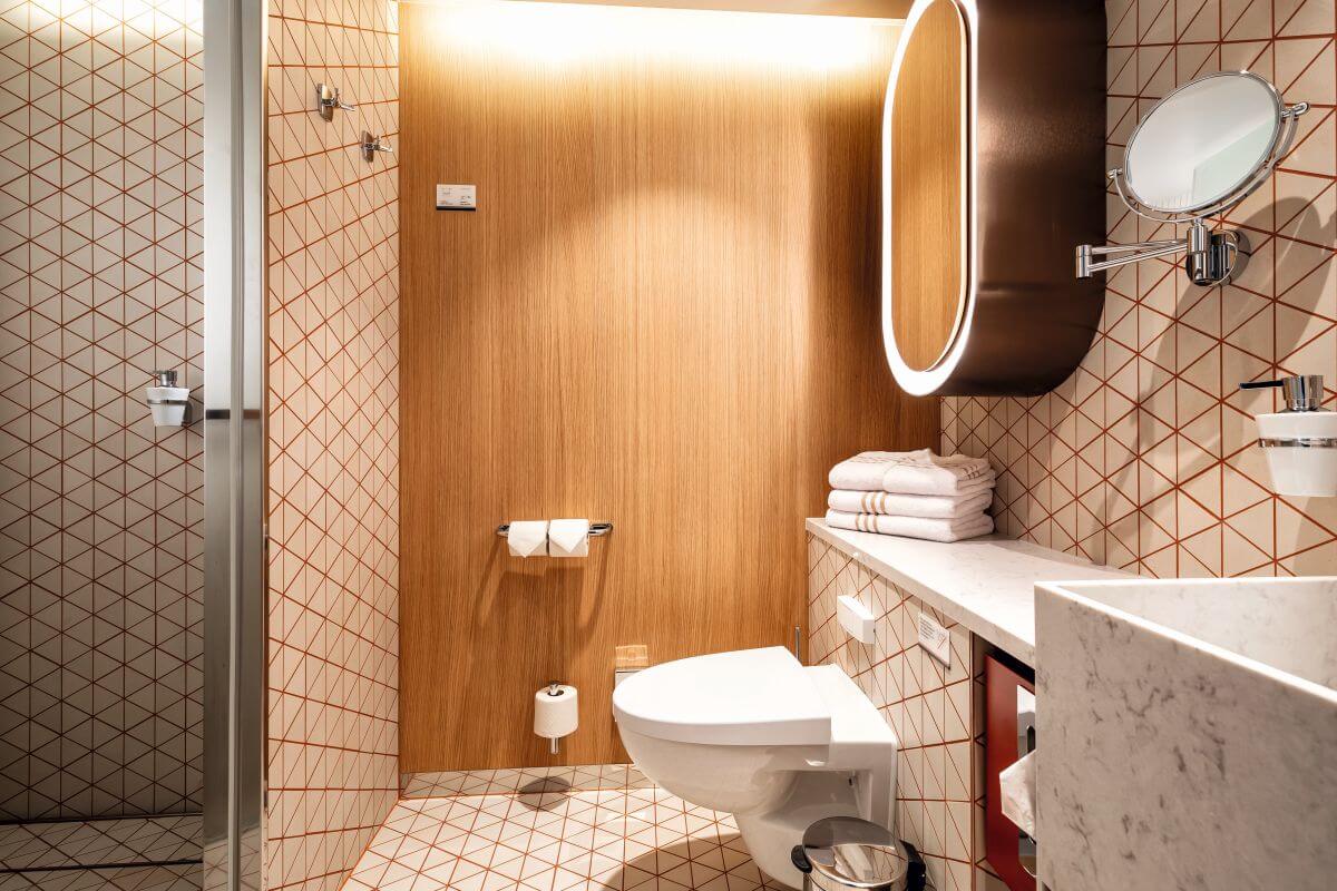 Mein Schiff 1 Kreuzfahrtschiffe Bei Journey D Luxe Buchen