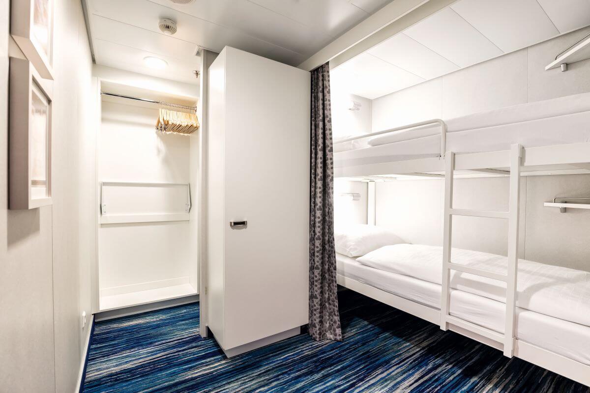 Mein Schiff 1 Kreuzfahrtschiffe Bei Journey Dluxe Buchen
