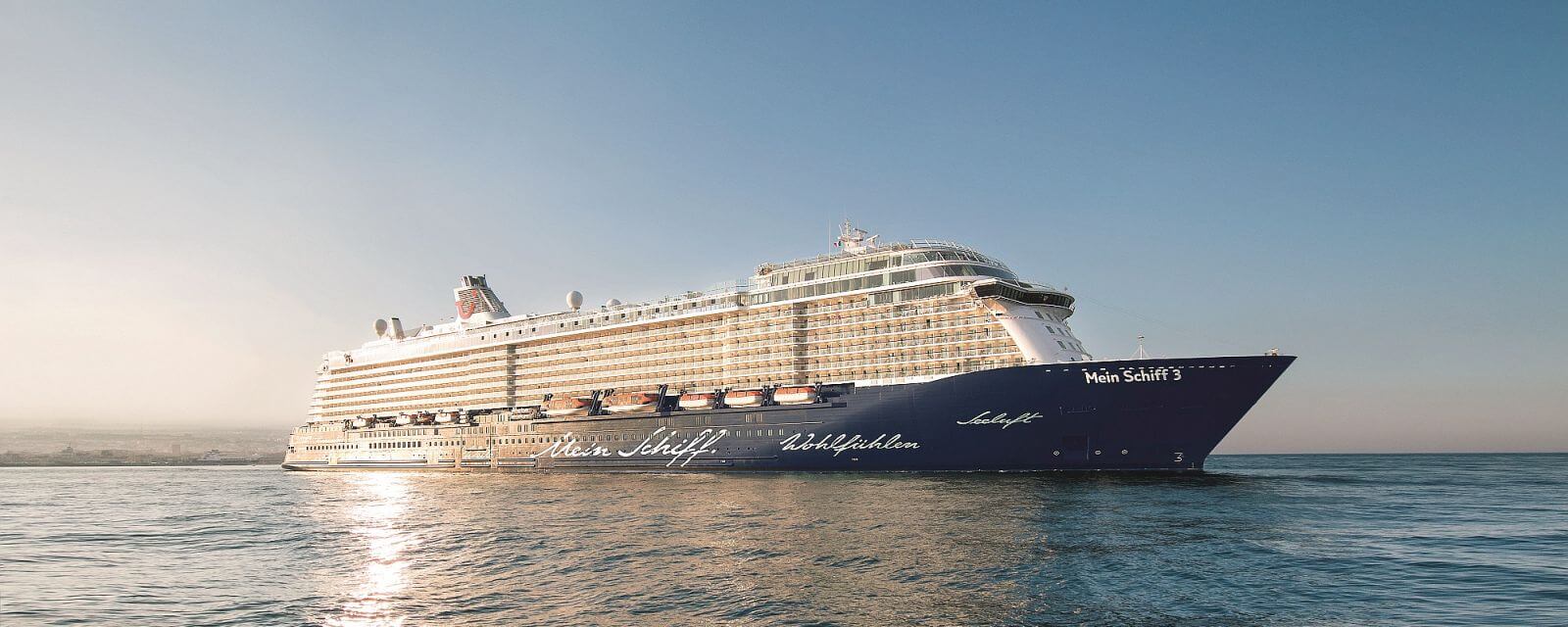 Mein Schiff 3 Kreuzfahrtschiffe Bei Journey Dluxe Buchen
